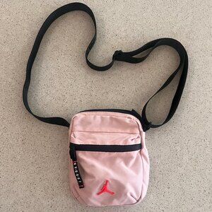Jordan Crossbody bag